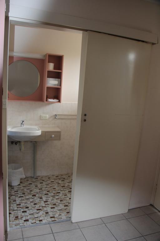 Caloundra Suncourt Motel Pokój zdjęcie