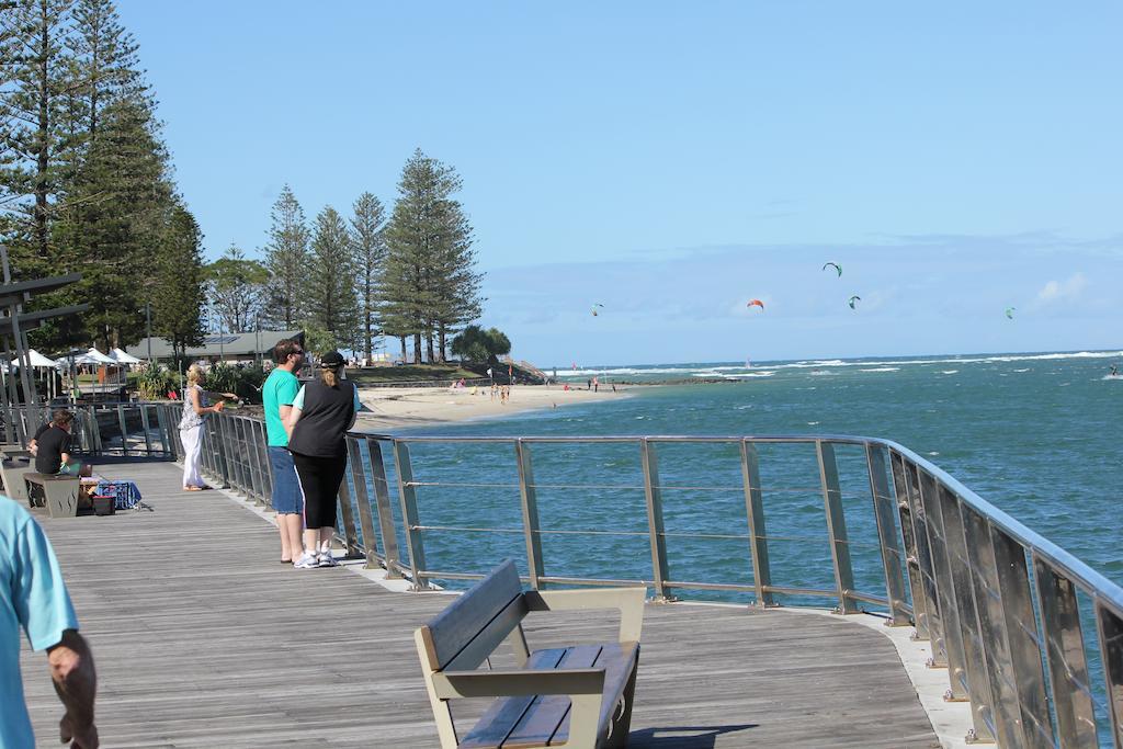 Caloundra Suncourt Motel Zewnętrze zdjęcie