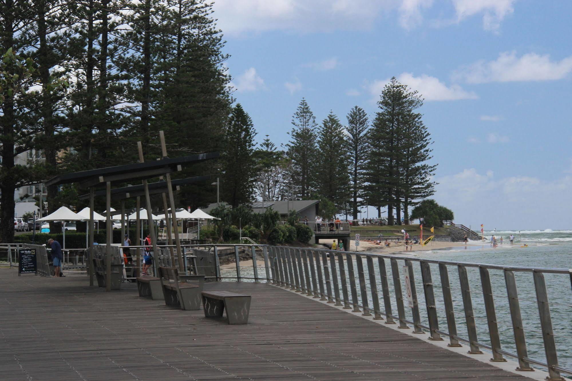 Caloundra Suncourt Motel Zewnętrze zdjęcie