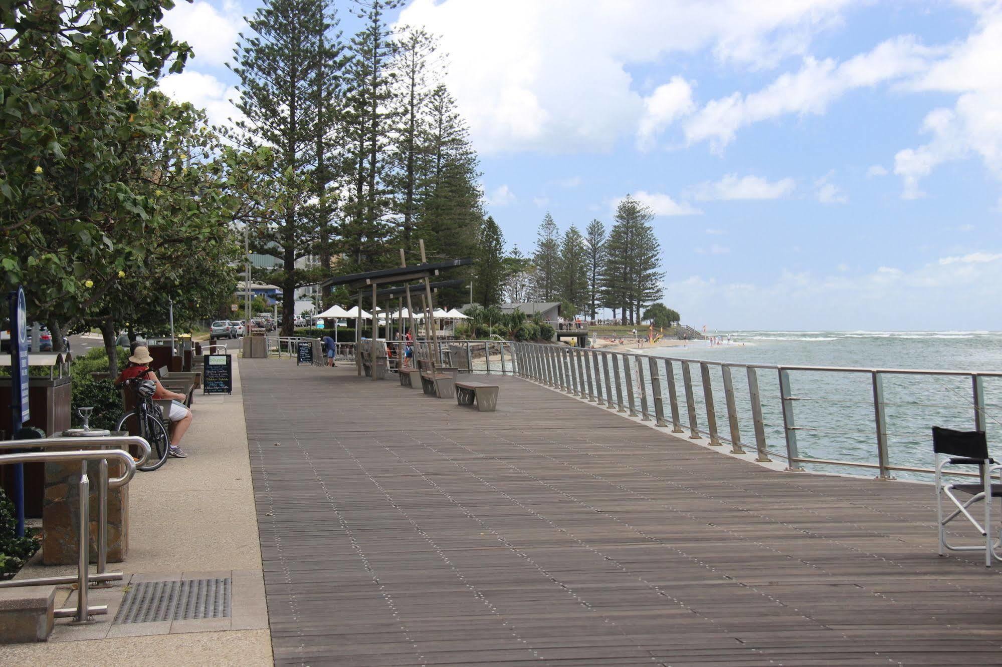 Caloundra Suncourt Motel Zewnętrze zdjęcie